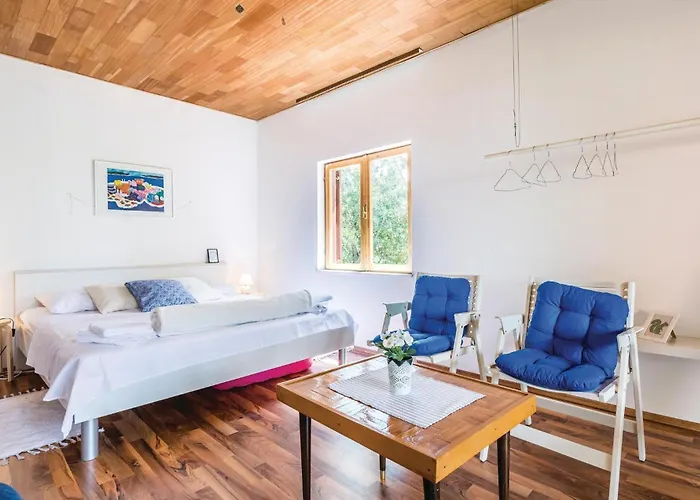 Two-bedroom In Apartman *