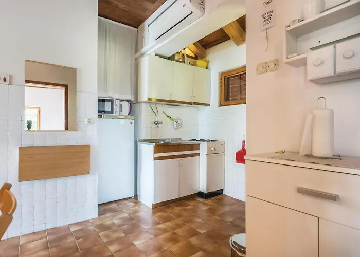 Two-bedroom In Apartman Krusevo (Zadar)