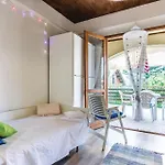 شقة Two-bedroom In *